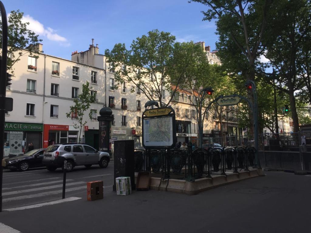 Courtyard In The Center Of Paris Apartment Ngoại thất bức ảnh